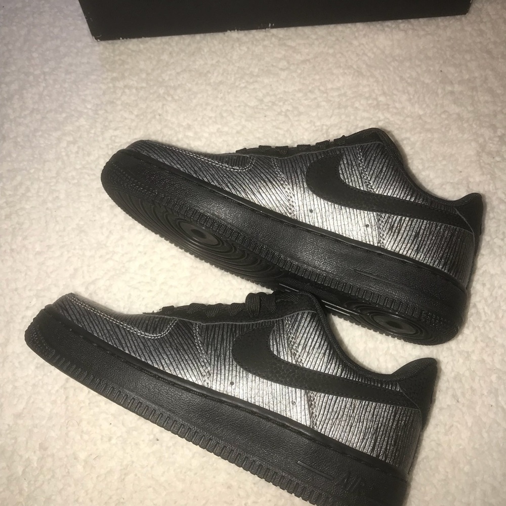 Nike Air Force 1 ‘07 Premium silver sneakers - Picture 5 of 8